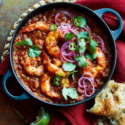 One-pot prawn and lentil curry