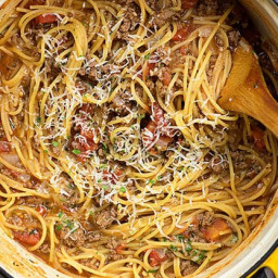 one-pot-spaghetti-2184974.jpg