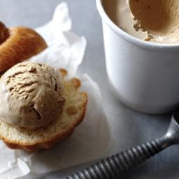 One-step no-churn coffee ice cream