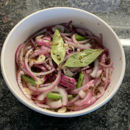 Onions, Pickled ++++