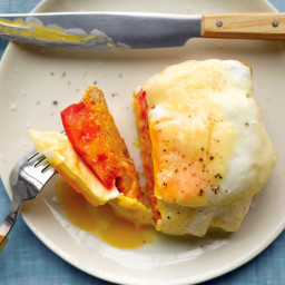 Open-Faced Egg and Tomato Sandwich