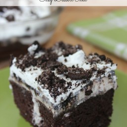Oreo Poke Cake Recipe | Easy Dessert Idea!