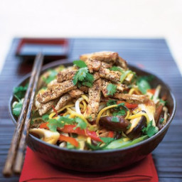 Oriental pork with noodles