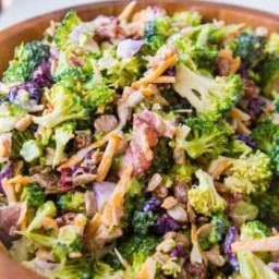 Our BEST Broccoli Salad