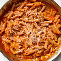 Our Family's Favorite Penne Vodka Sauce Recipe!