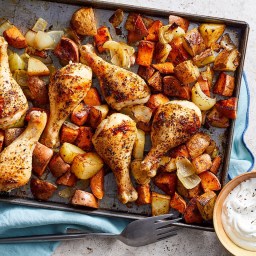 Oven-Baked Chicken Drumsticks with Potatoes