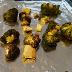 oven-roasted-broccoli-04f6090528ae0f253d0d580a.jpg