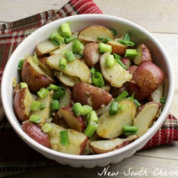 oven-roasted-garlic-potatoes-1563353.jpg