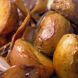 oven-roasted-potatoes-1792371.jpg