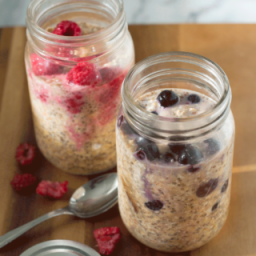 Overnight Oats with berries