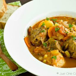 Oxtail Soup - Hong Kong Style Borscht