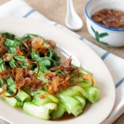 Oyster Sauce Vegetables with Fried Shallots