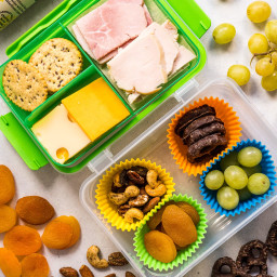 Packable Snackable Lunch Boxes