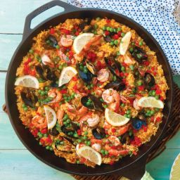 Paella with Shrimp and Mussels