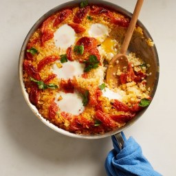Paella with Tomatoes and Eggs