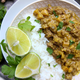 Paleo AIP Coconut GROUND BEEF CURRY with Turmeric (Low-FODMAP, Whole30)
