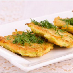 Paleo Appetizers: Apple Zucchini Fritters