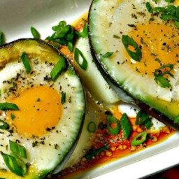 paleo-baked-eggs-in-avocado-recipe-2221752.jpg