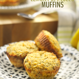 Paleo Lemon Poppyseed Muffins