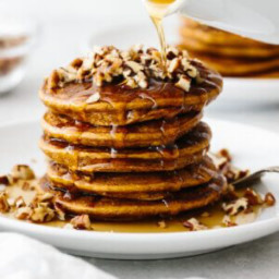 PALEO PUMPKIN PANCAKES WITH MAPLE GINGER SYRUP