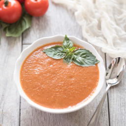 Paleo & Whole30 Tomato Basil Soup