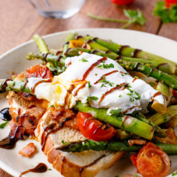 Pan Fried Asparagus with Poached Eggs Bruschetta