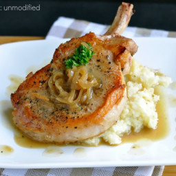 pan-seared-pork-chops-with-a-shallot-and-sherry-wine-pan-sauce-1634617.jpg