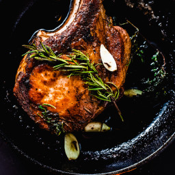 Pan Seared Pork Chops with Garlic and Thyme