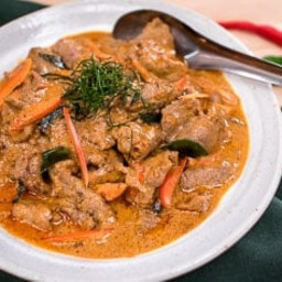 Panang Curry Beef แพนงเนื้อ