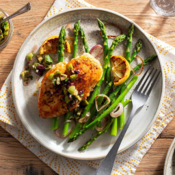 Paprika-Rubbed Chicken Breasts with Asparagus and Olive Tapenade