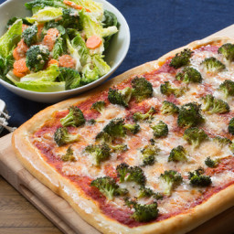 Parmesan & Provolone Pizza with Broccoli, Carrot & Romaine Salad
