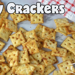 party-crackers-2725338.jpg