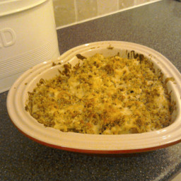 Pasta & cauliflower with mascarpone cheese bake