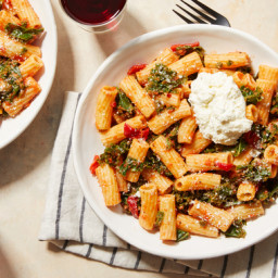 Pasta & Roasted Red Pepper-Tomato Sauce with Creamy Ricotta