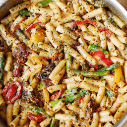 Pasta, Bell Peppers, and Asparagus in a Creamy Sun-Dried Tomato Sauce