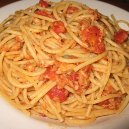 pasta-con-il-tonno-pasta-with-tuna.jpg