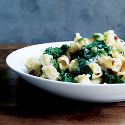 Pasta with Anchovy Butter and Broccoli Rabe