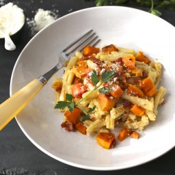 Pasta With Butternut Squash and Bacon