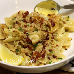 Pasta with Cauliflower, Bacon and Breadcrumbs