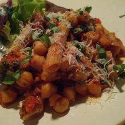 Pasta with Chickpeas, Tomatoes and Herbs