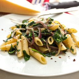 Pasta With Collard Greens and Onions