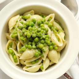 PASTA WITH PEAS, QUICK AND EASY!