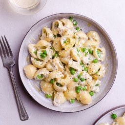 Pasta with Ricotta and Peas