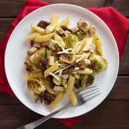 Pasta with Roasted Brussel Sprouts and Balsamic Garlic Sauce