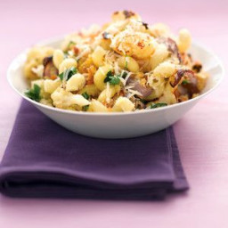 Pasta with Roasted Cauliflower, Parsley, and Breadcrumbs