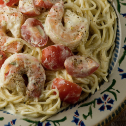 Pasta with Shrimp and Feta Cheese Sauce