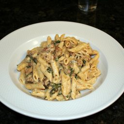 Pasta with Spinach, Sausage, and Roquefort Cream Sauce