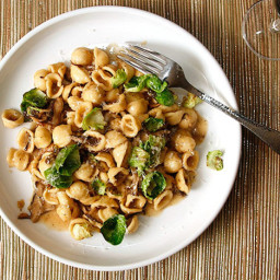 Pasta With Mushrooms, Brussels Sprouts, and Parmesan