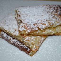Pastelitos De Guayaba Y Queso (Guava and Cheese Puff Pastries)
