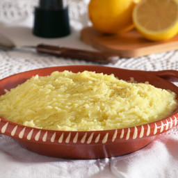 Patatas chafadas con aceite y limón: la receta de mi abuela que nos encanta